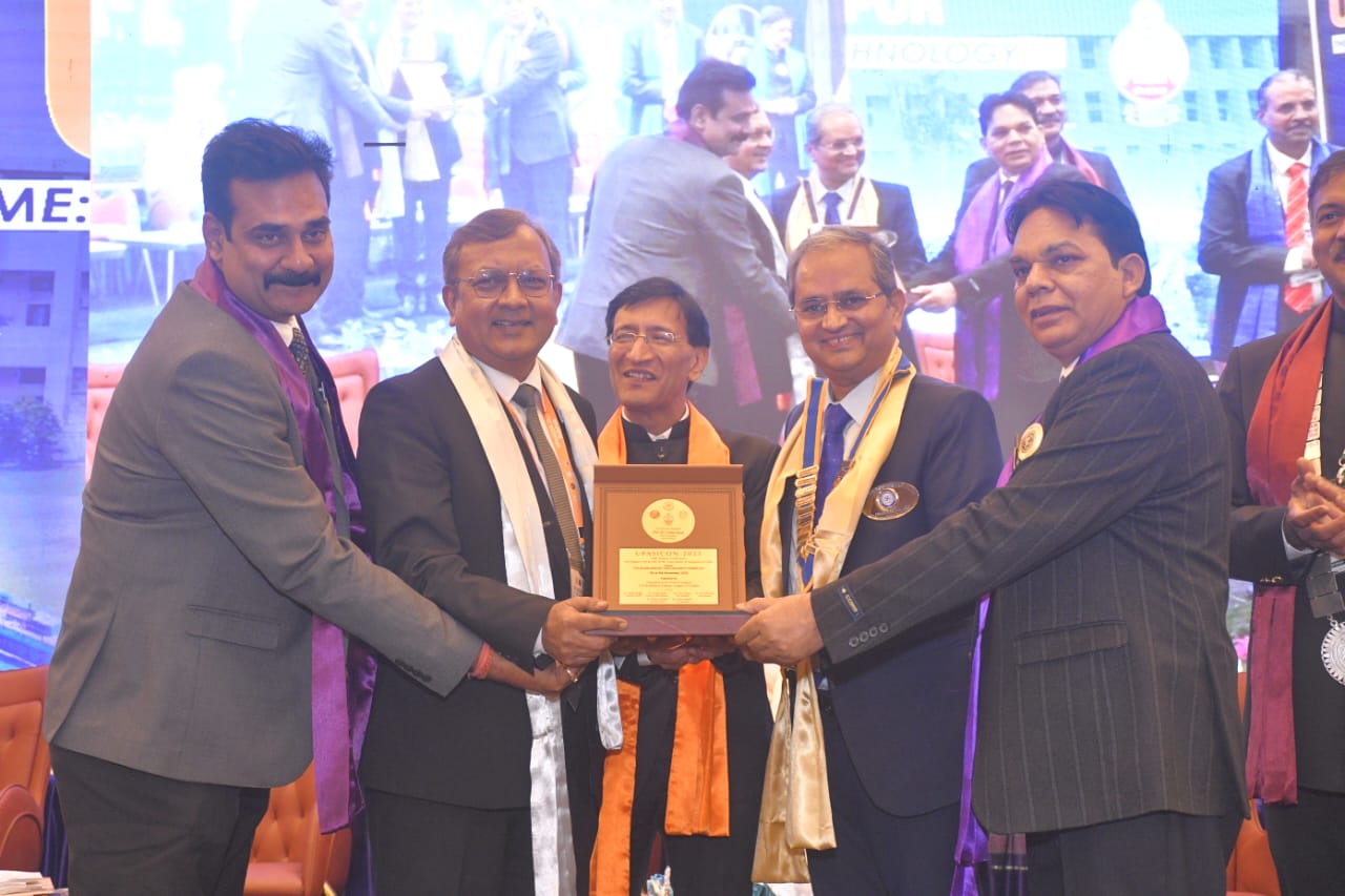 WhatsApp Image 2025-11-18 at 14.49.41 (1)